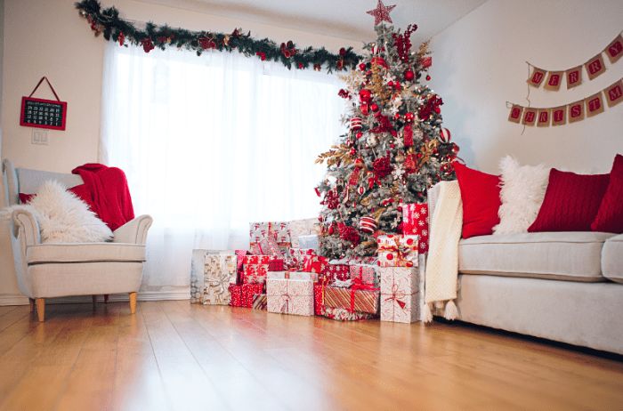 How to decorate for christmas in an apartment