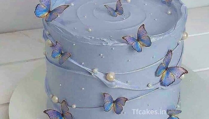 How to Make and Decorate a Butterfly Cake