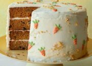 How to Decorate Your Carrot Cake: A Step-by-Step Guide